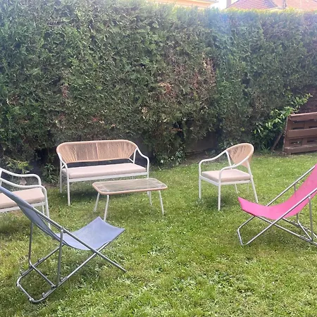 Lägenhet Le Jardin De Phanie, Le Calme De La Campagne En Metz